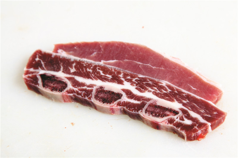 帶骨腹肉切片