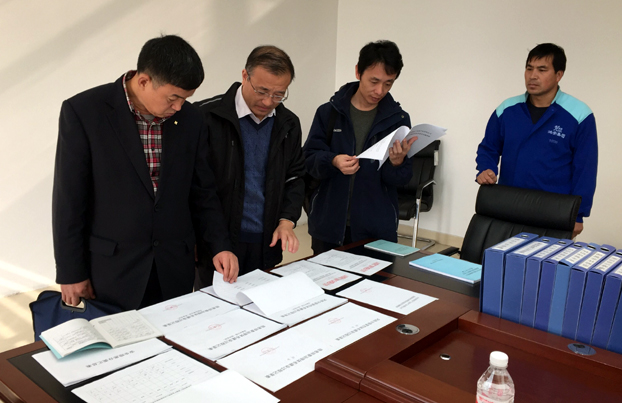 濱州市質(zhì)監(jiān)局到我公司開展安全生產(chǎn)督查活動 濱州市質(zhì)監(jiān)局到我公司開展安全生產(chǎn)督查活動
