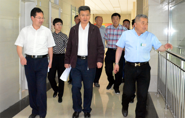 濱州市愛衛(wèi)會組織專家組到公司調(diào)研 濱州市愛衛(wèi)會組織專家組到公司調(diào)研