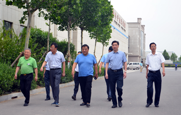 市政協(xié)副主席商玉昌來公司調(diào)研
